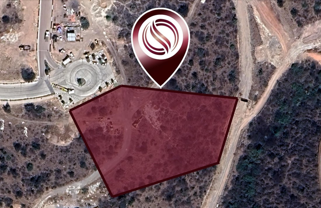 Land in Santiago de Querétaro, Querétaro, Mexico 1 - 17505617