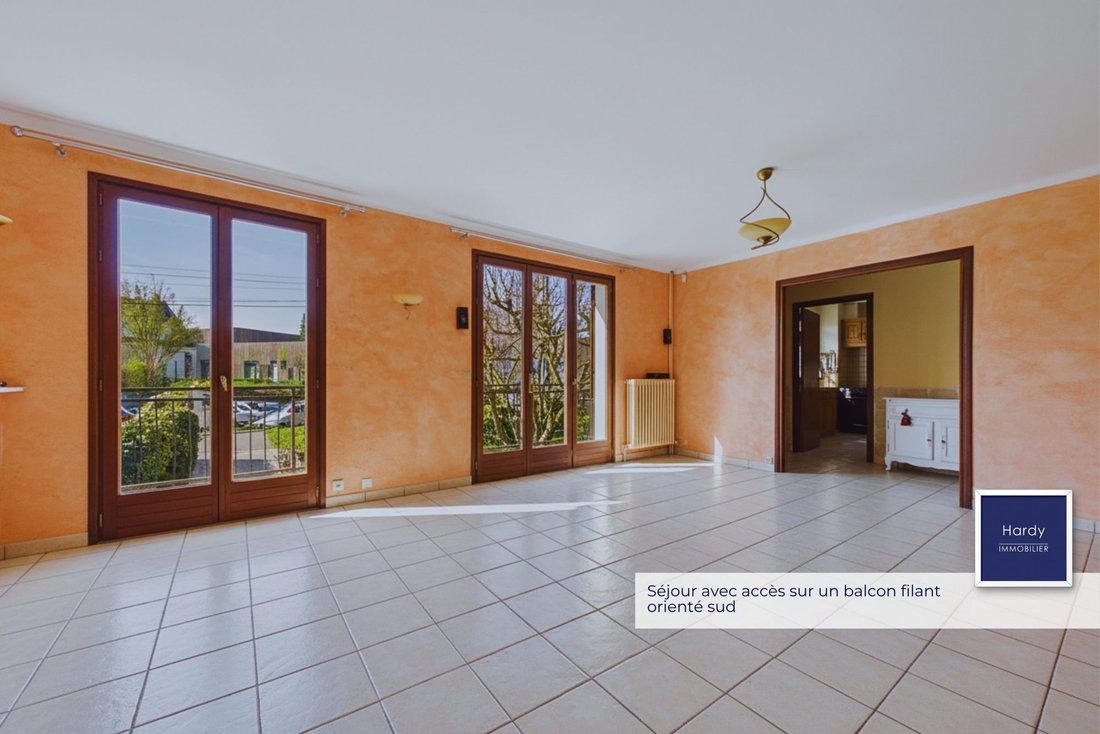 House in Osny, Ile-de-France, France 2 - 17512812
