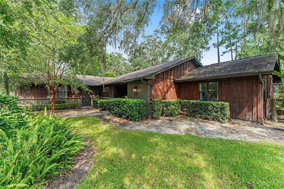 House in Ocala, Florida, United States 3 - 17503077