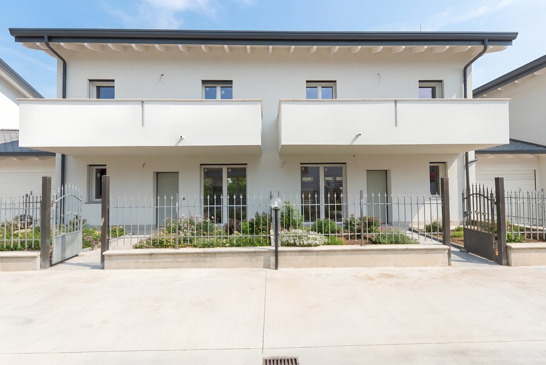Villa in Arcore, Lombardy, Italy 2 - 14440883