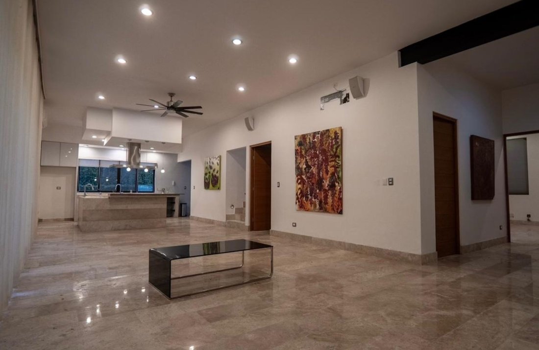 House in Yucatán Country Club, Yucatan, Mexico 5 - 17506047