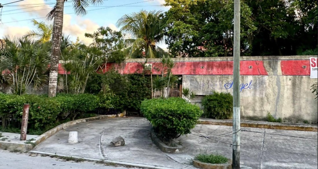 Land in San Miguel de Cozumel, Quintana Roo, Mexico 3 - 17504250