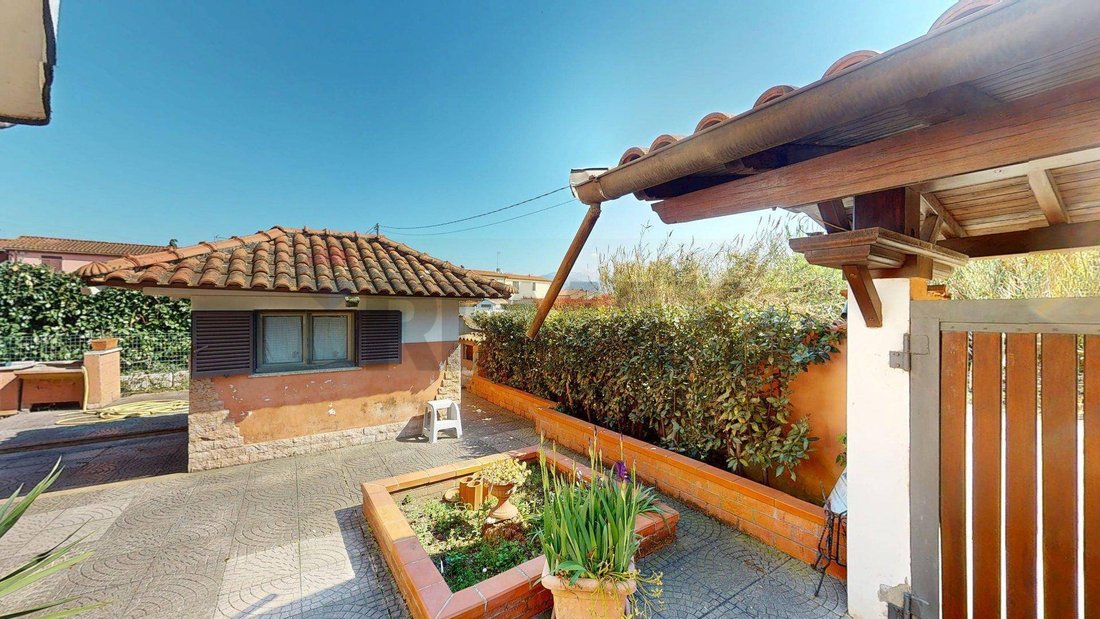 House in Trinità - Battifollo, Sarzana, Liguria 1 - 17516028