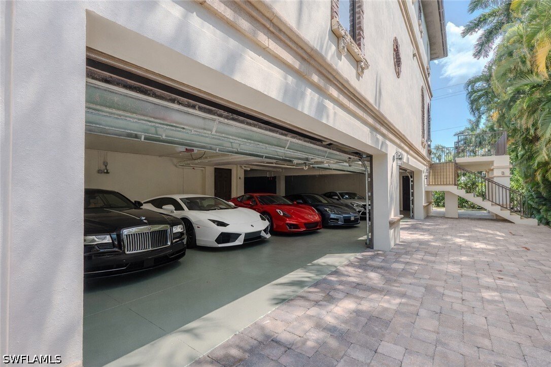 House in Naples, Florida, United States 3 - 17406635