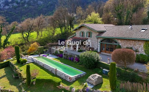 House in Veurey-Voroize, Auvergne-Rhône-Alpes, France 1