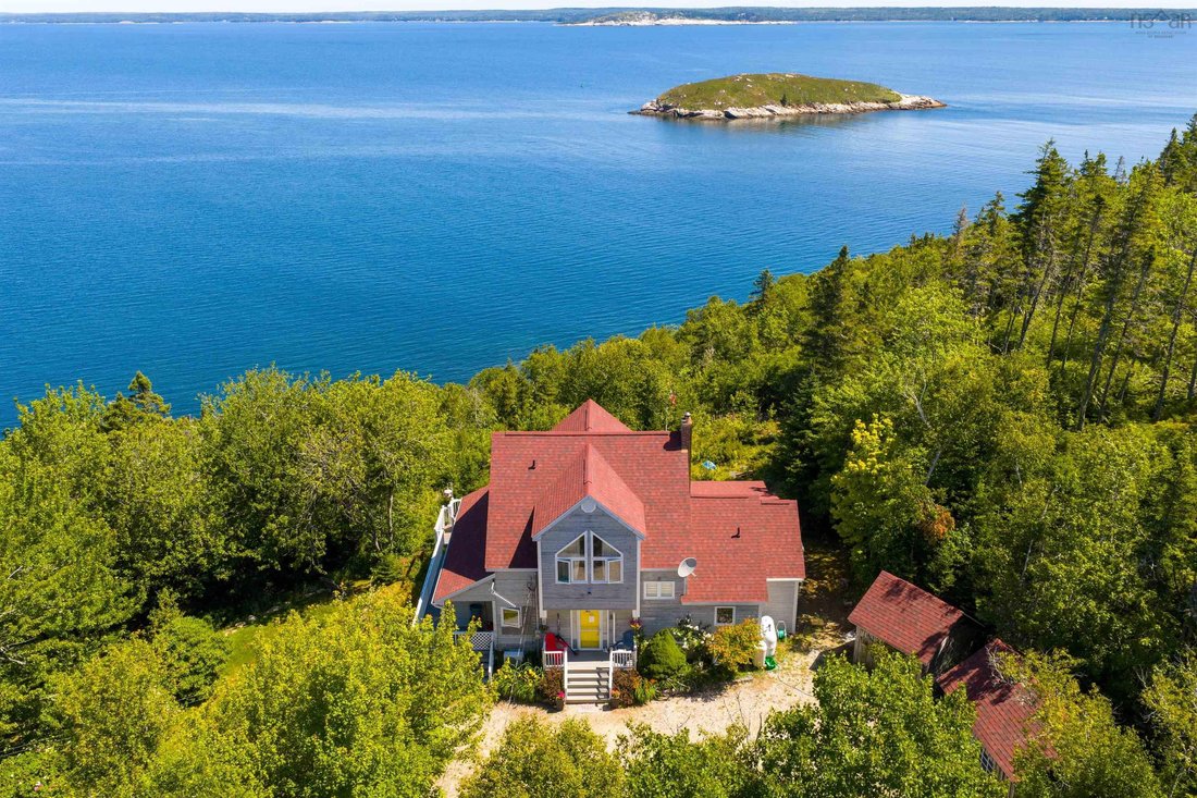House in Northwest Cove, Nova Scotia, Canada 1 - 17505947