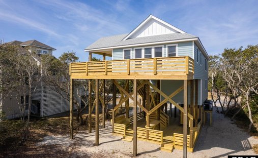 House in Avon, North Carolina, United States 1