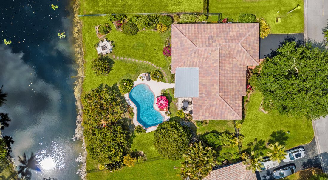 House in Coral Springs, Florida, United States 1 - 17504114