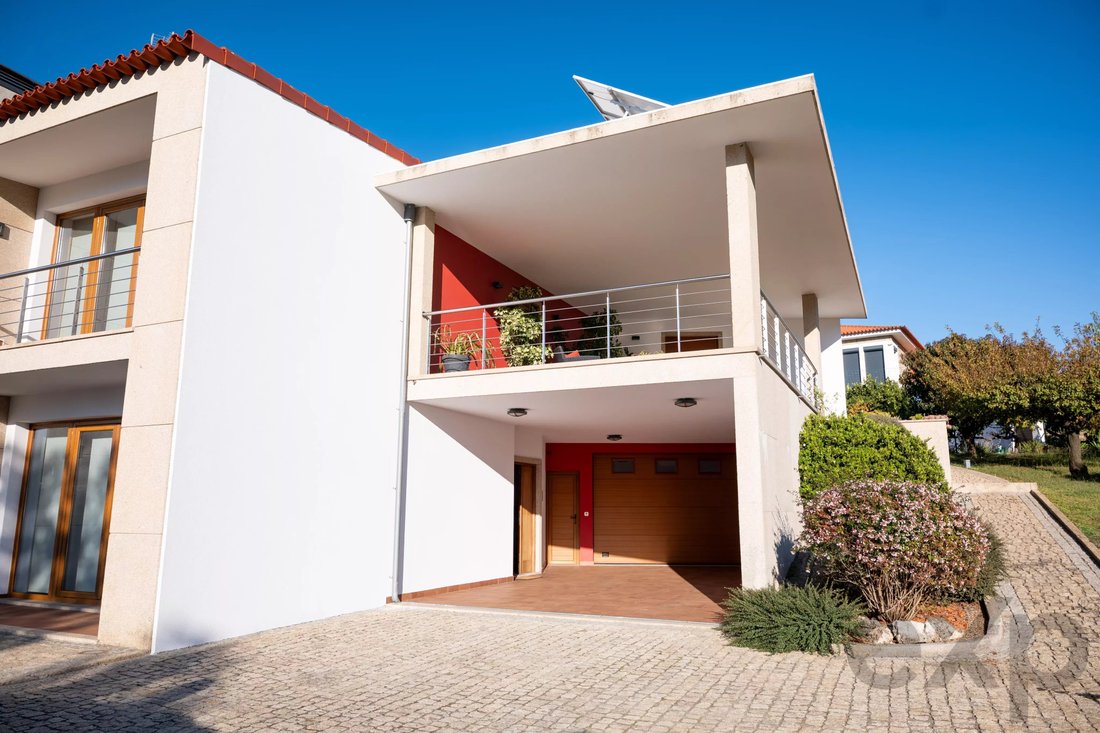 Villa in Friestas, Viana do Castelo District, Portugal 2 - 17503434