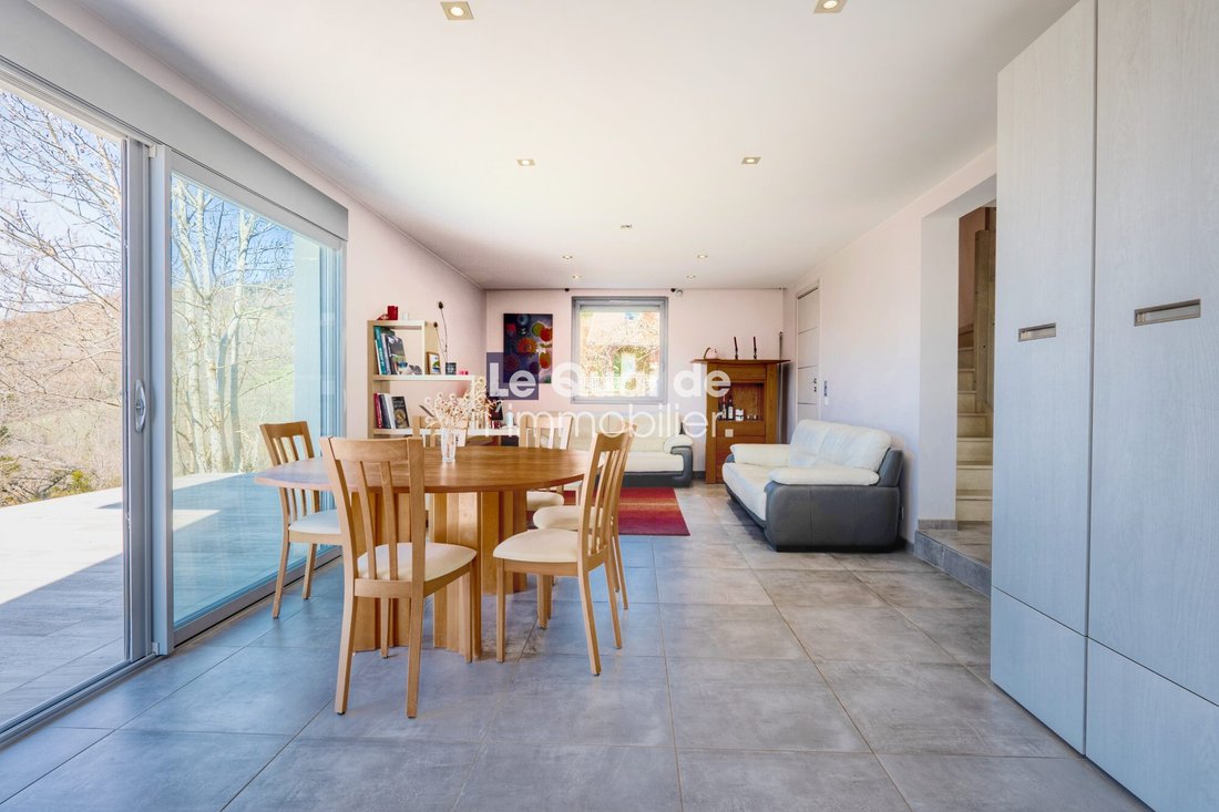 House in Mont-Saint-Martin, Auvergne-Rhône-Alpes, France 4 - 17508180