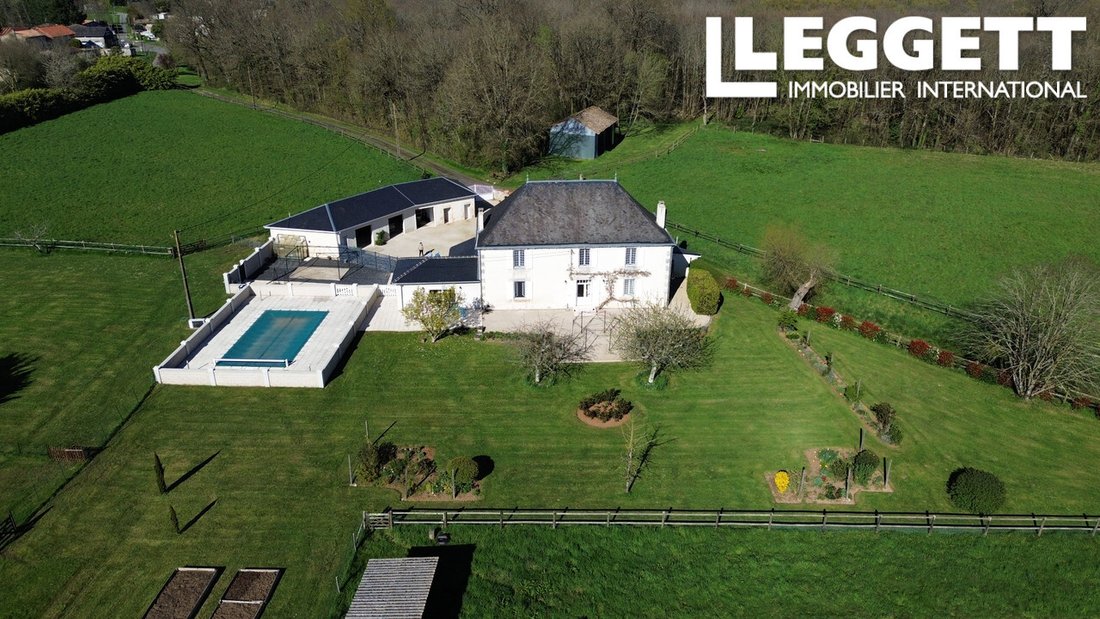 House in Romagne, Nouvelle-Aquitaine, France 1 - 17506400