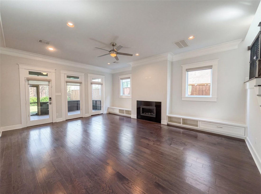 House in Houston, Texas, United States 3 - 17504563