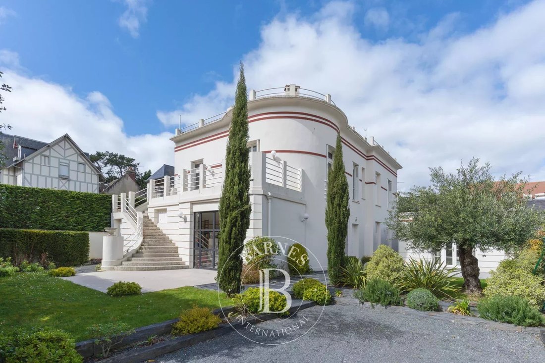 Villa in Tourgeville, Normandy, France 1 - 17515607