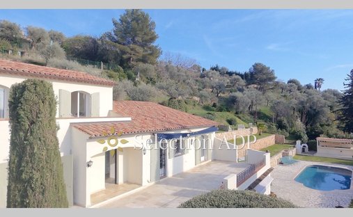 Villa in Grasse, Provence-Alpes-Côte d'Azur, France 1