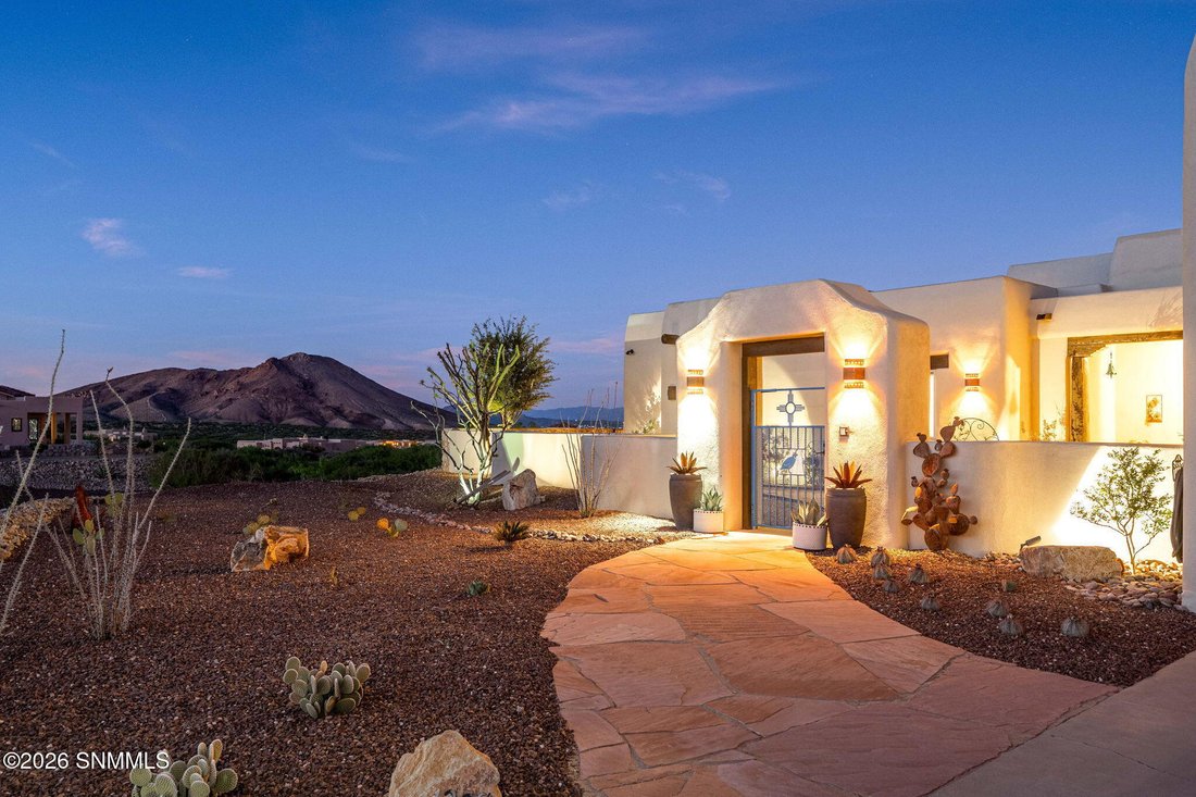 House in Las Cruces, New Mexico, United States 1 - 17512184