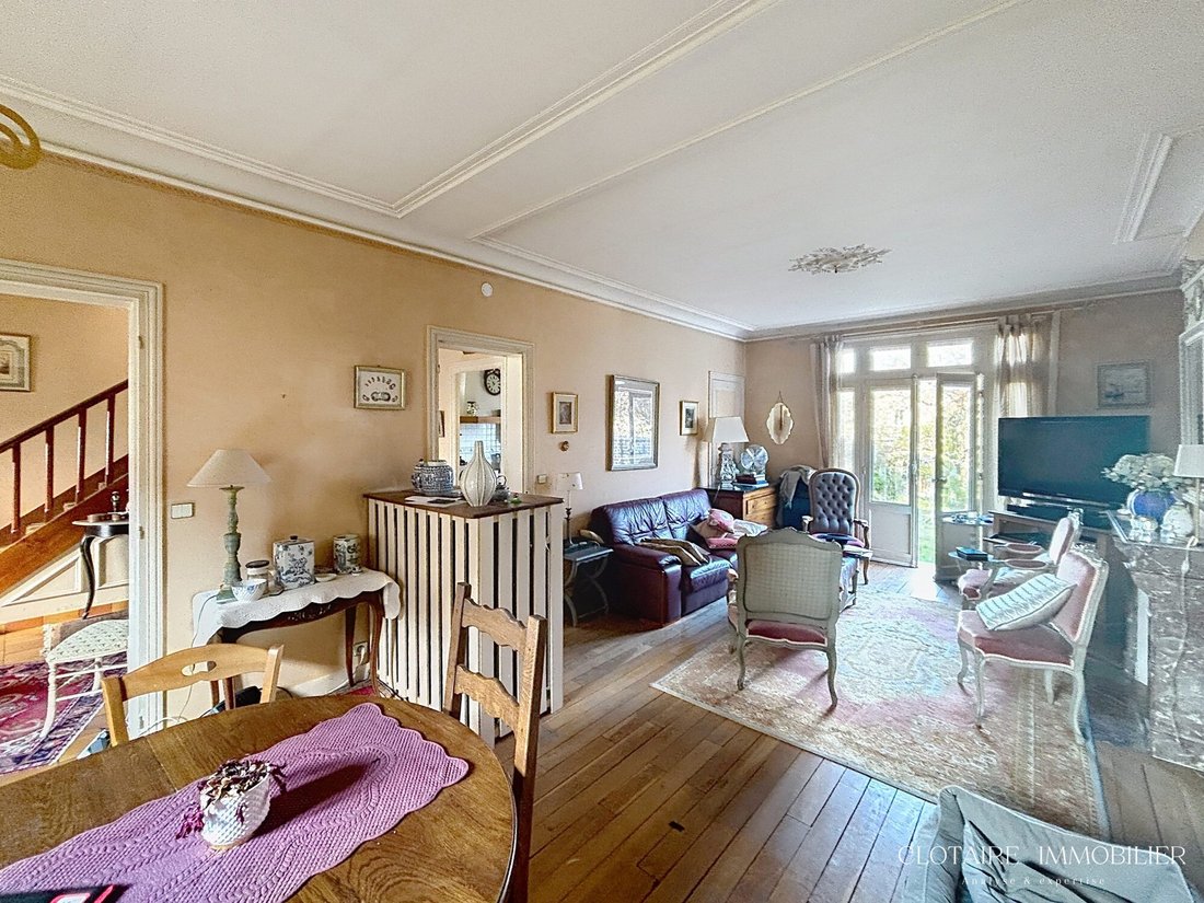 House in Compiegne, Hauts-de-France, France 3 - 17512829