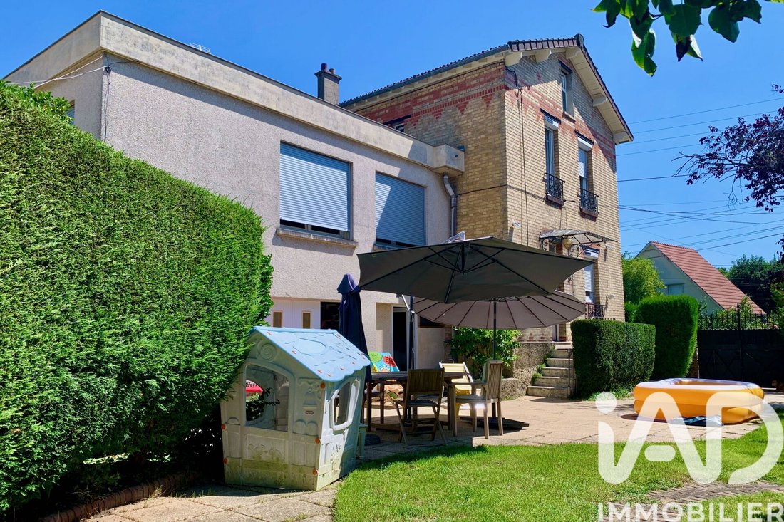 House in Rive Droite, Viroflay, France 2 - 17514996