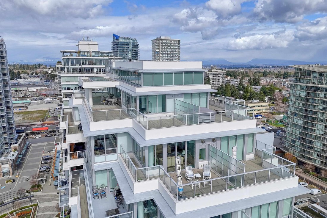Condo in White Rock, British Columbia, Canada 2 - 17512375
