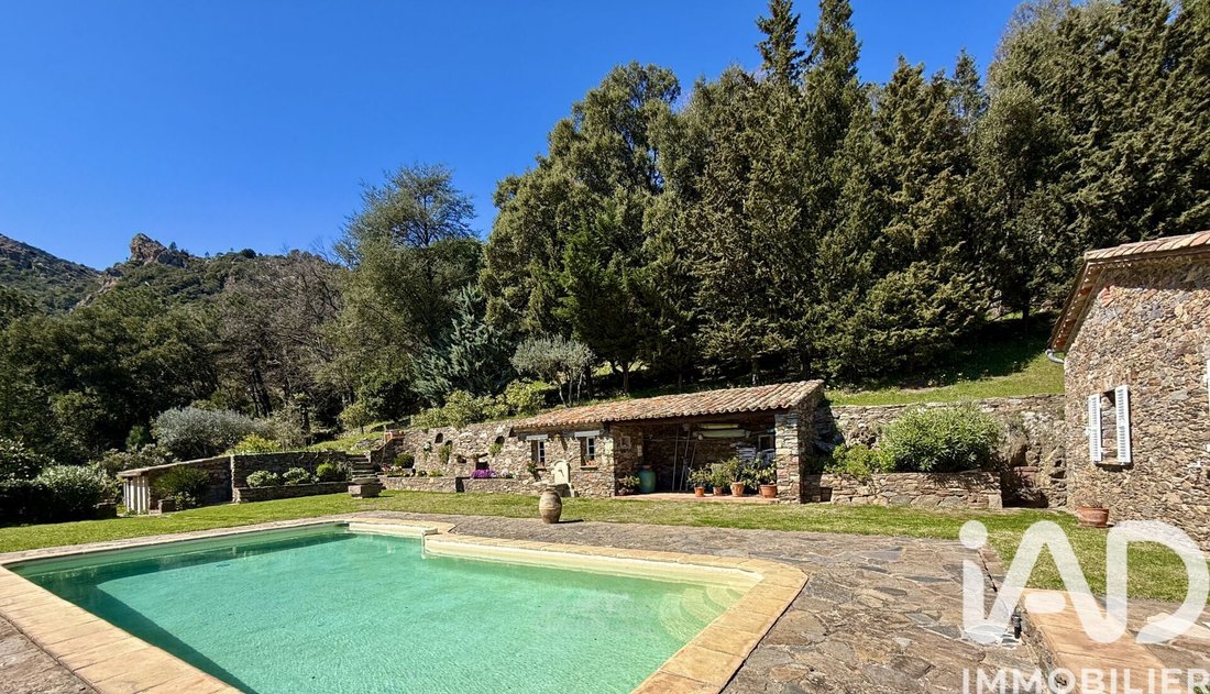 House in La Garde-Freinet, Provence-Alpes-Côte d'Azur, France 2 - 17515026