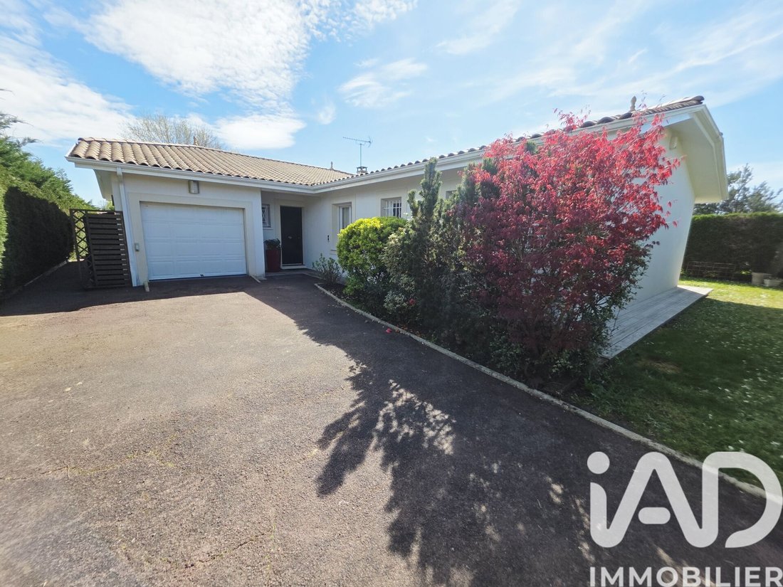 House in Magonty, Pessac, France 1 - 17515041