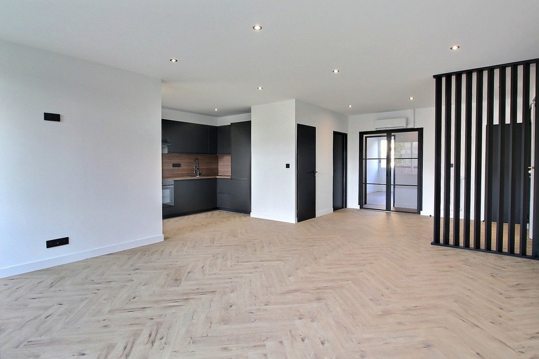 Apartment in Plateau de la Croix Rousse-Ouest, Lyon 4e Arrondissement, Lyon 4 - 17509029
