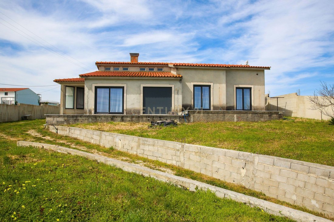 Villa in Olho Marinho, Leiria District, Portugal 1 - 17506019