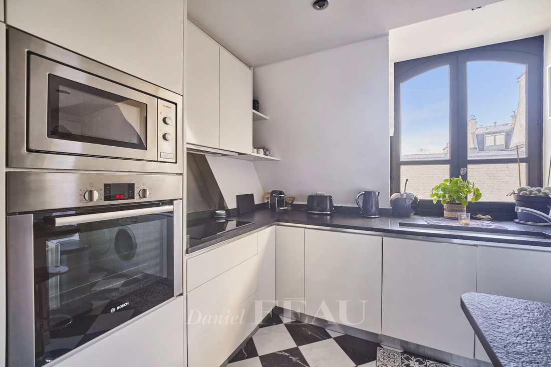 Apartment in Parc Monceau, Paris 8e Arrondissement, Paris 5 - 17503290