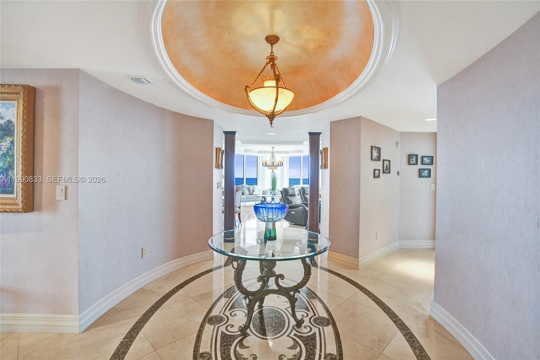 Condo in Sunny Isles Beach, Florida, United States 5 - 17504418