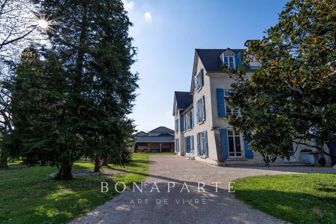 House in Pau, Nouvelle-Aquitaine, France 2 - 17510987