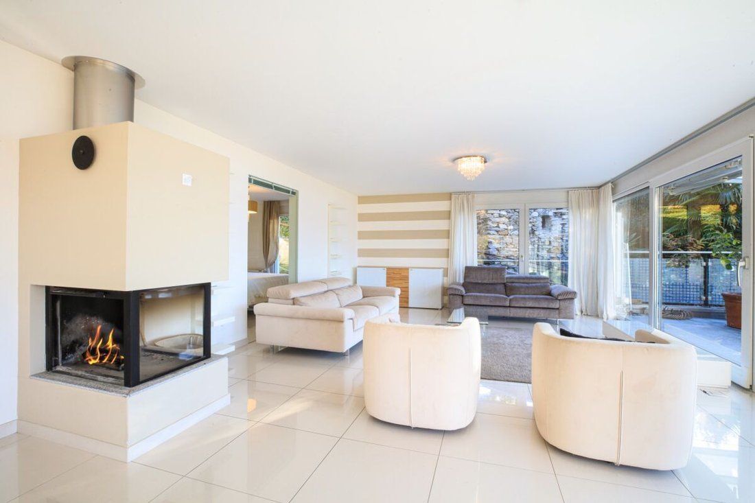 Apartment in Gordola, Ticino, Switzerland 5 - 17505846