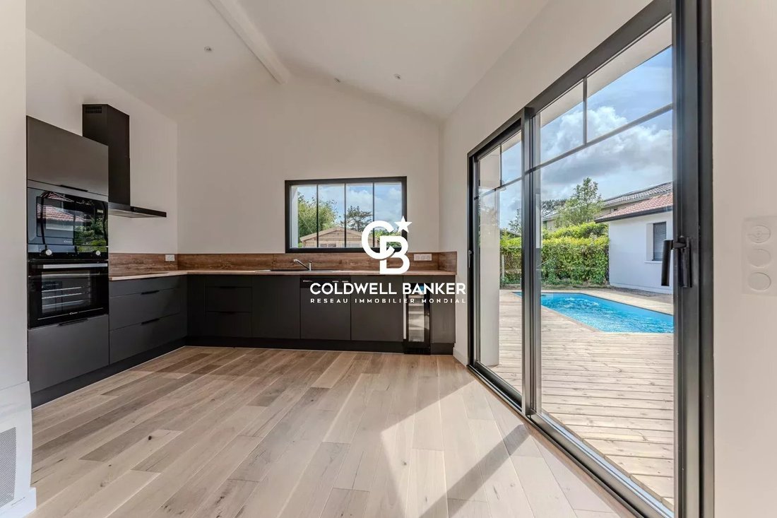 House in Centre Ville, Gujan-Mestras, France 4 - 17502949
