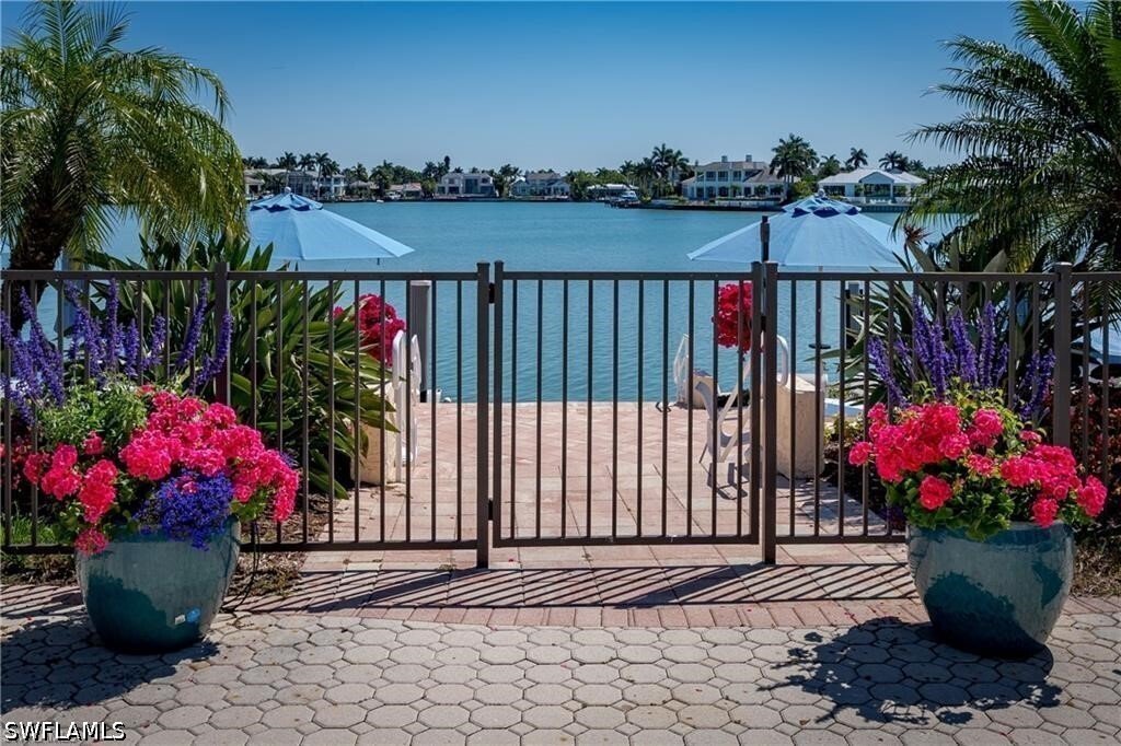 Condo in Naples, Florida, United States 1 - 17514081