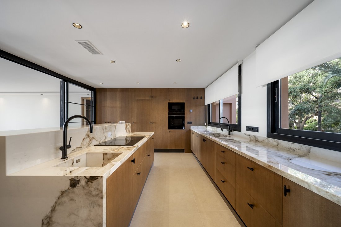 Apartment in Nueva Andalucia, Marbella, Spain 4 - 17508962