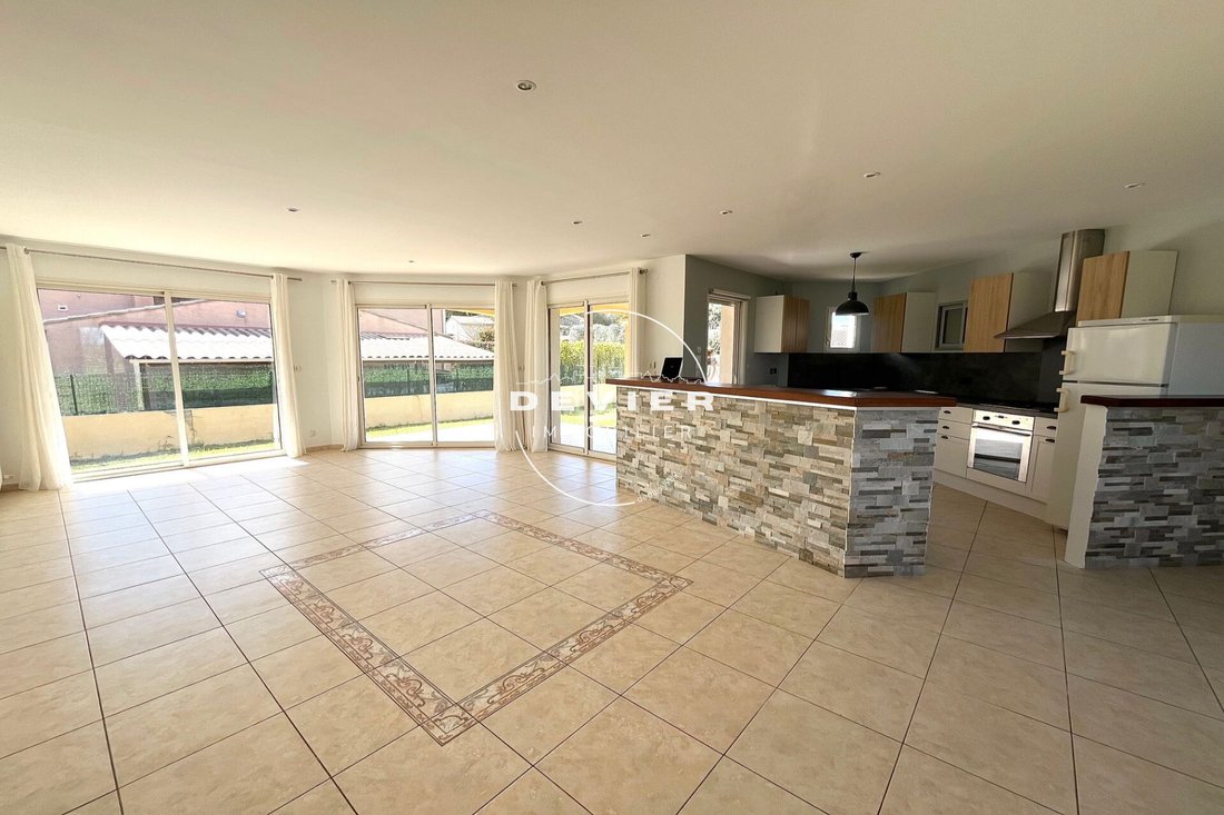 Villa in Sussargues, Occitania, France 3 - 17509059