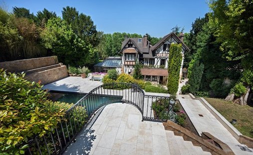 Estate in Adamville, Saint-Maur-des-Fossés, France 1