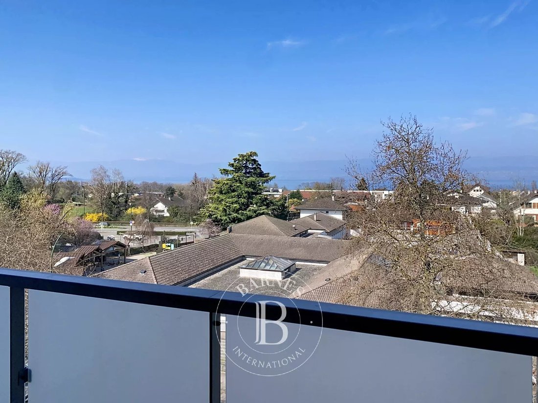 Apartment in Cités, Thonon-les-Bains, France 1 - 17464832