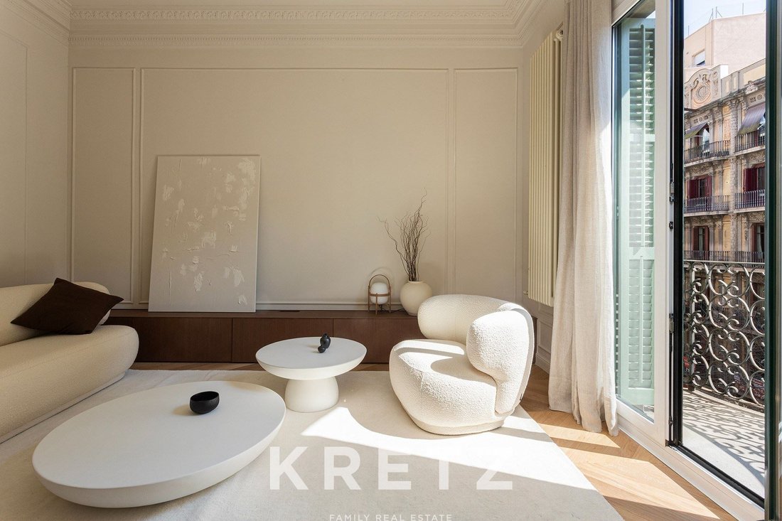 Apartment in Eixample, Barcelona, Spain 3 - 17503314