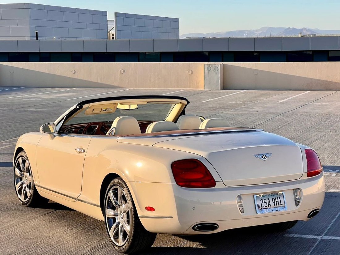 Cabriolet in Scottsdale, AZ, United States 5 - 17515747