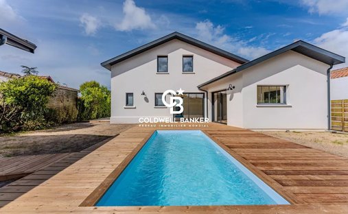 House in Centre Ville, Gujan-Mestras, France 1