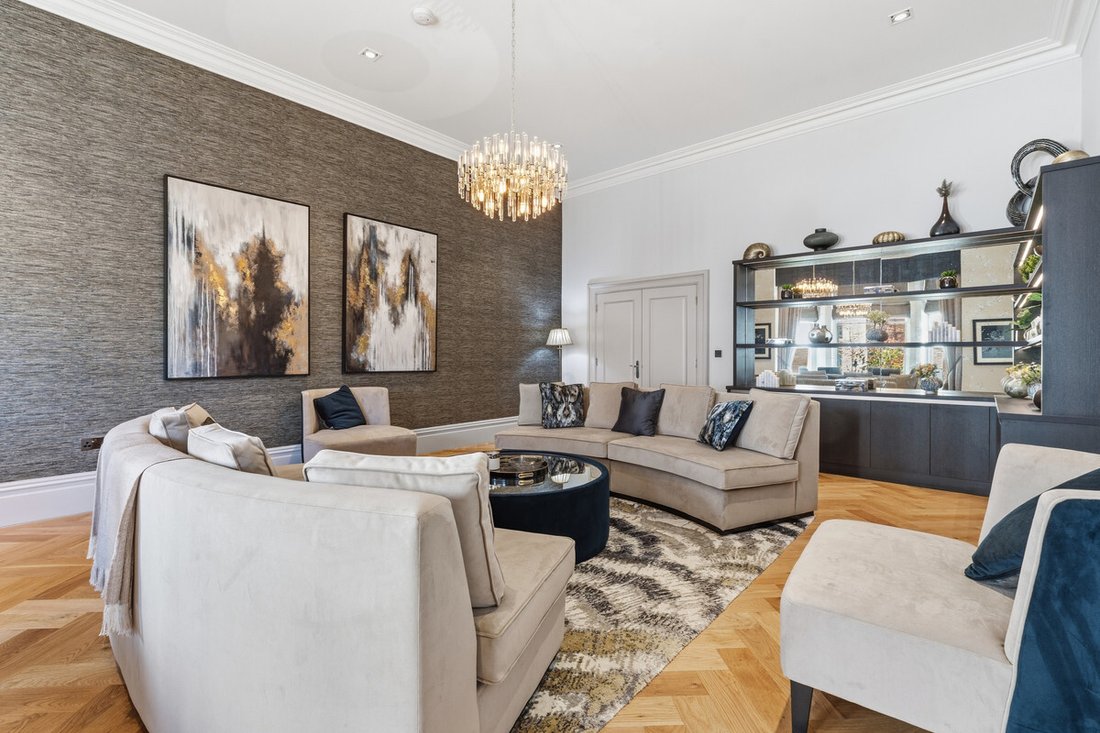Apartment in Chad Valley, Birmingham, England 2 - 17513236