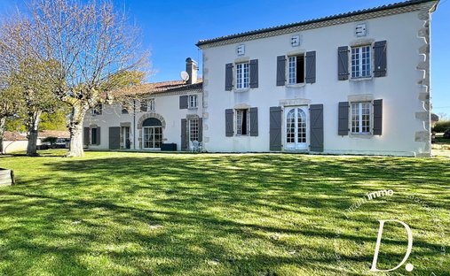 Country House in Saint-Aubin, Nouvelle-Aquitaine, France 1