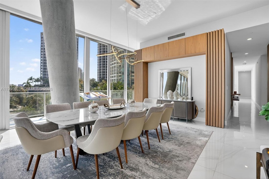 Condo in Miami, Florida, United States 2 - 17504409