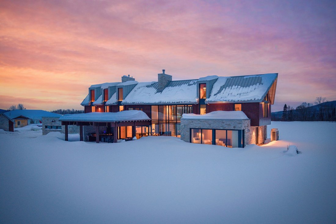 House in Saint-Gabriel-de-Valcartier, Quebec, Canada 1 - 17488207