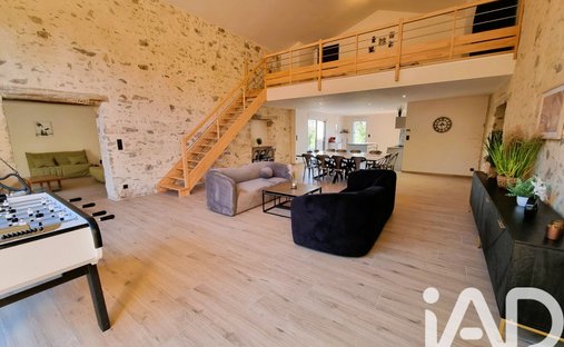 House in Sevremont, Pays de la Loire, France 1