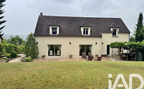 House in Haut Guichet-Centre Ouest, Orsay, France 1