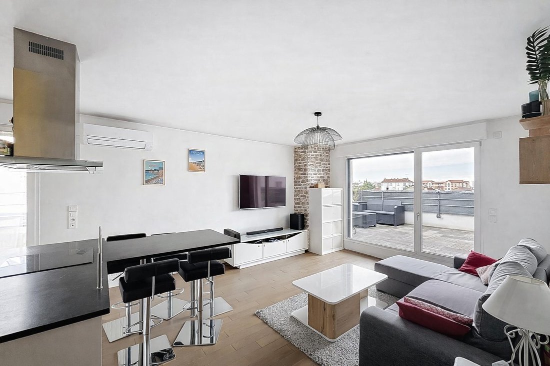 Apartment in Charentonneau, Maisons-Alfort, France 4 - 17508129