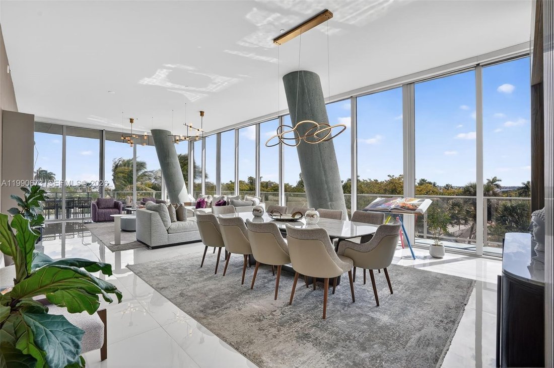 Condo in Miami, Florida, United States 1 - 17504409