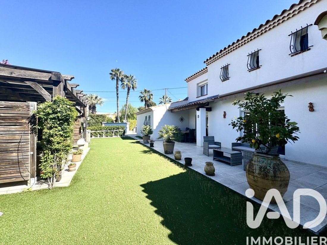 House in Saint Maymes-Lauvert, Antibes, France 1 - 17515001