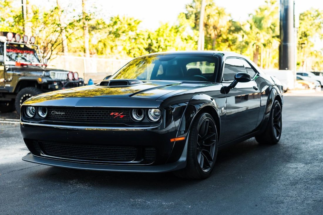 Coupe in Boynton Beach, FL, United States 5 - 17474727