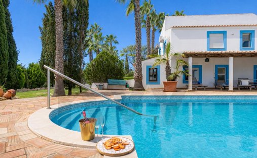 Maison de ville à Pechao, Algarve, Portugal 1